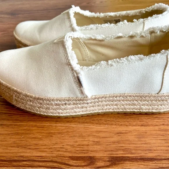 Toms White Espadrille Platform Slip-Ons with Jute Sole - Picture 6 of 8